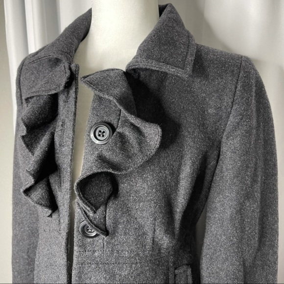 Old Navy Wool Pea Coat Ruffled Chest 4 Chunky Buttons Charcoal Gray - Picture 3 of 9